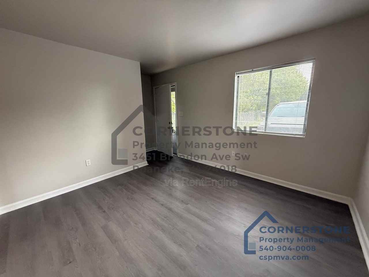 106 Lee Ave Ne #10 - Photo 6 of 13