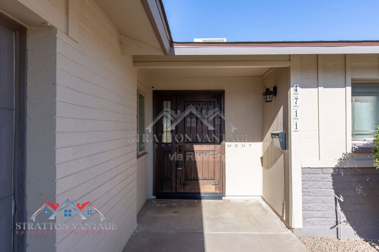 4711 S Grandview Ave - Photo 5 of 44