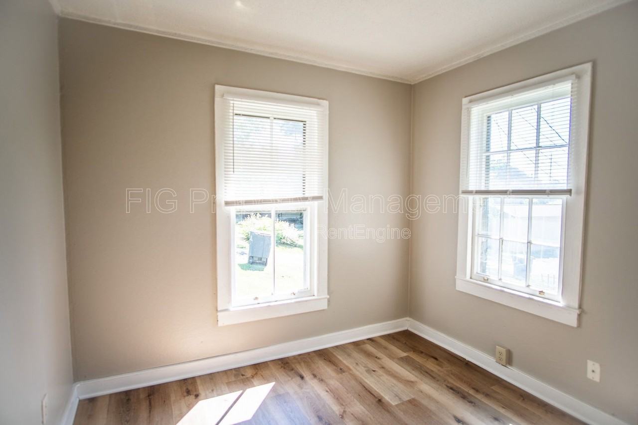 4645 Anderson Pl #1 - Photo 6 of 16