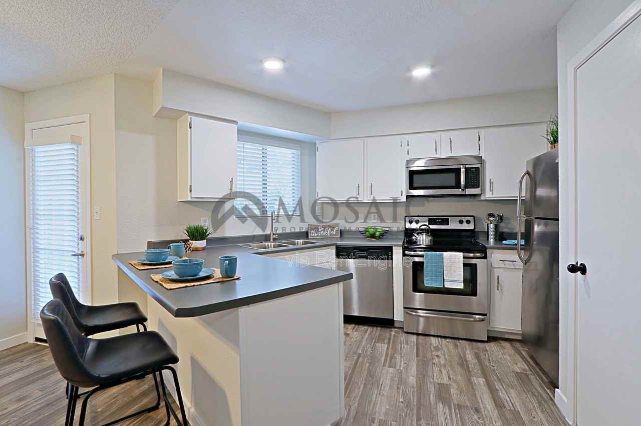 1818 N 40th St #217 - Photo 2 of 9