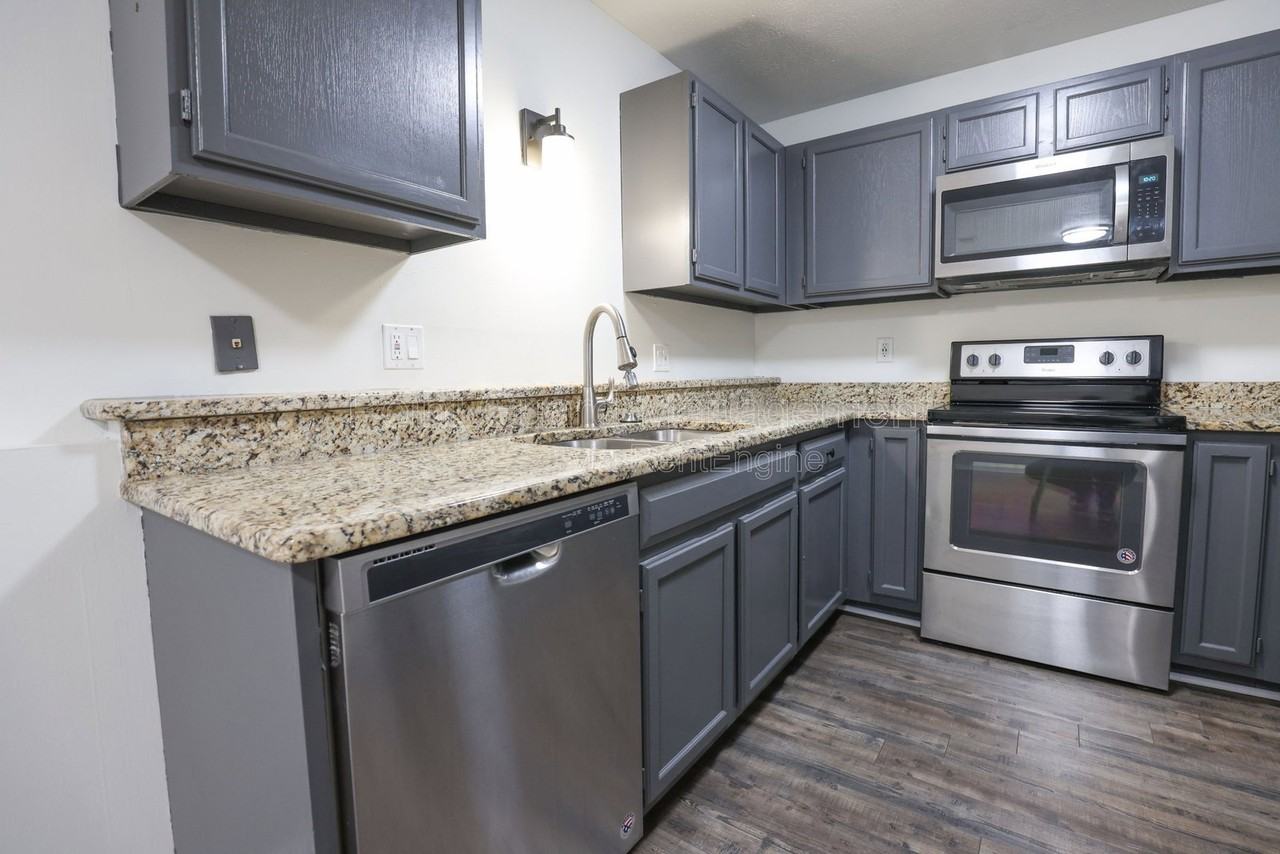1260 Golden Gate Dr #213 - Photo 4 of 24