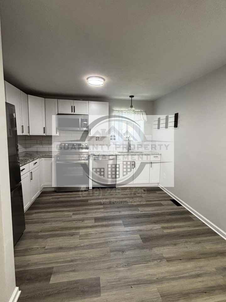 201 N 17th St - Photo 2 of 26