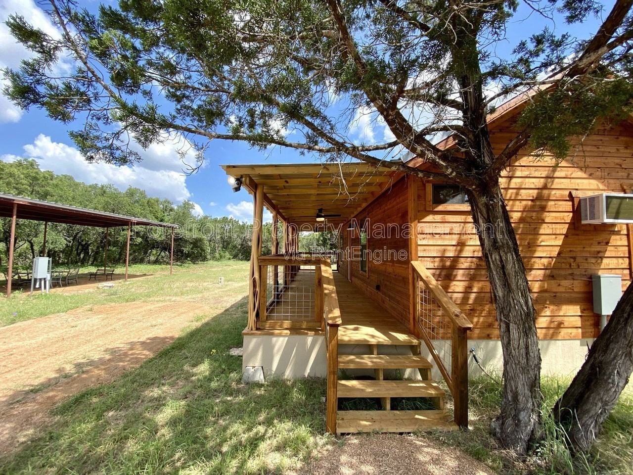 624 Deer Creek Drive West #B - Photo 3 of 46