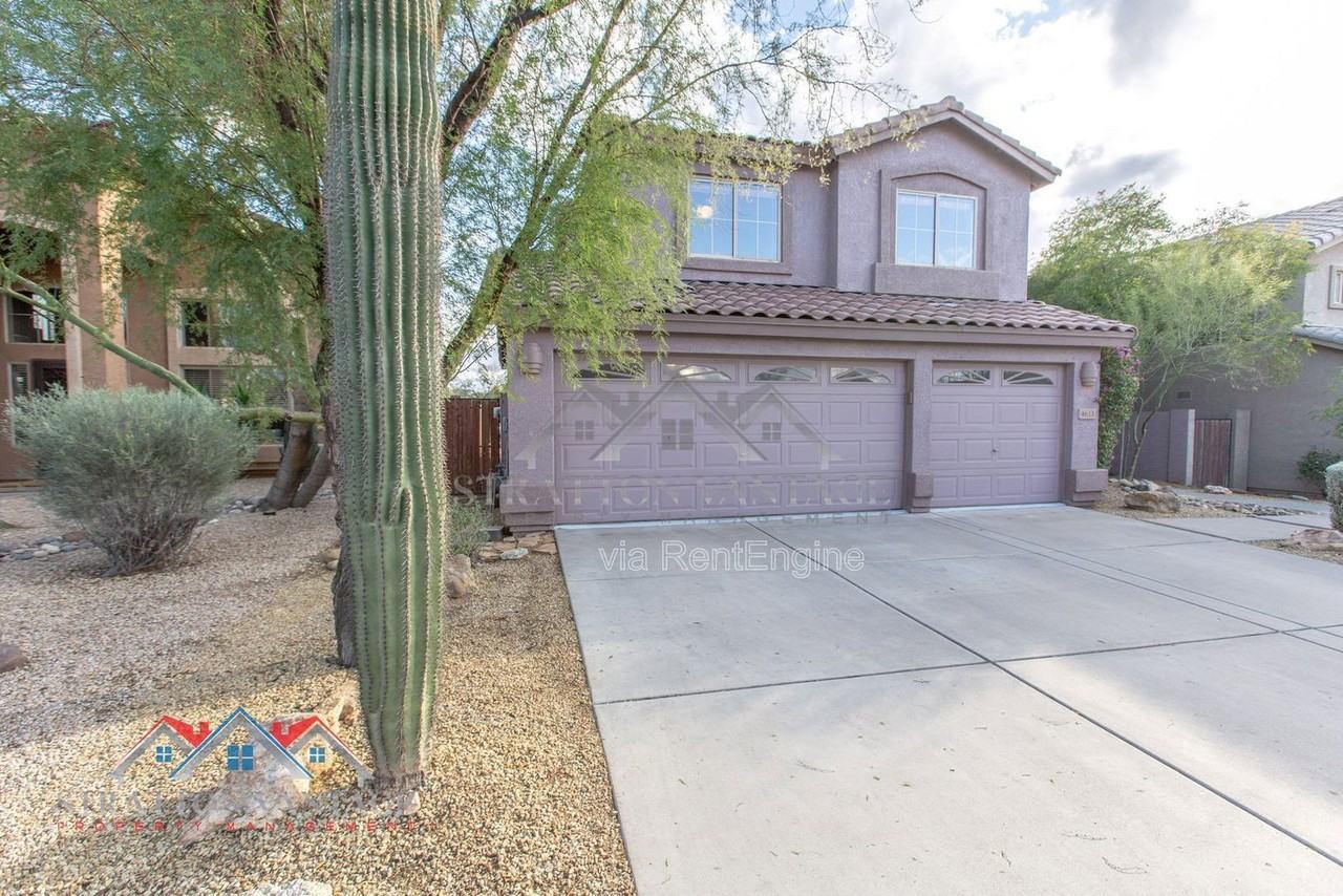 4613 E Thorn Tree Dr - Photo 2 of 50