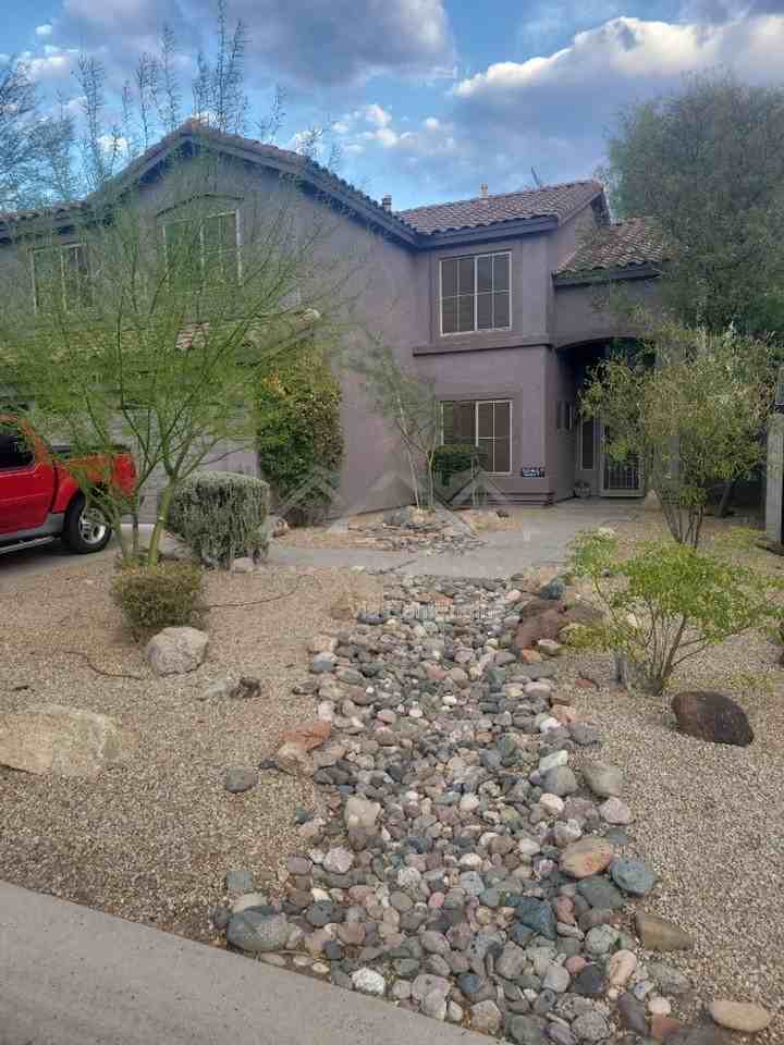 4613 E Thorn Tree Dr - Photo 6 of 50