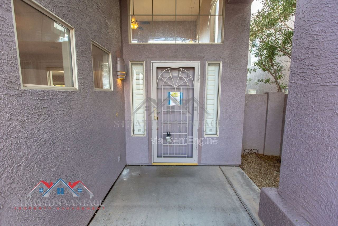 4613 E Thorn Tree Dr - Photo 7 of 50
