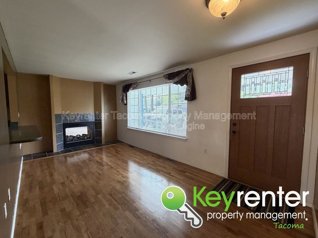 10109 119th St Sw - Photo 2 of 19