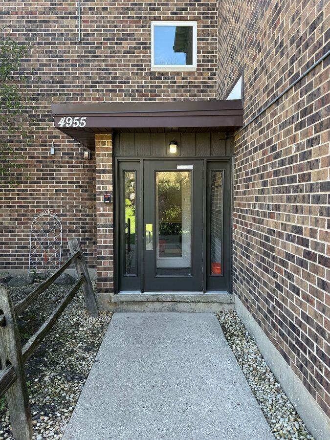 Fender Creek Apartments - Photo 4 of 7