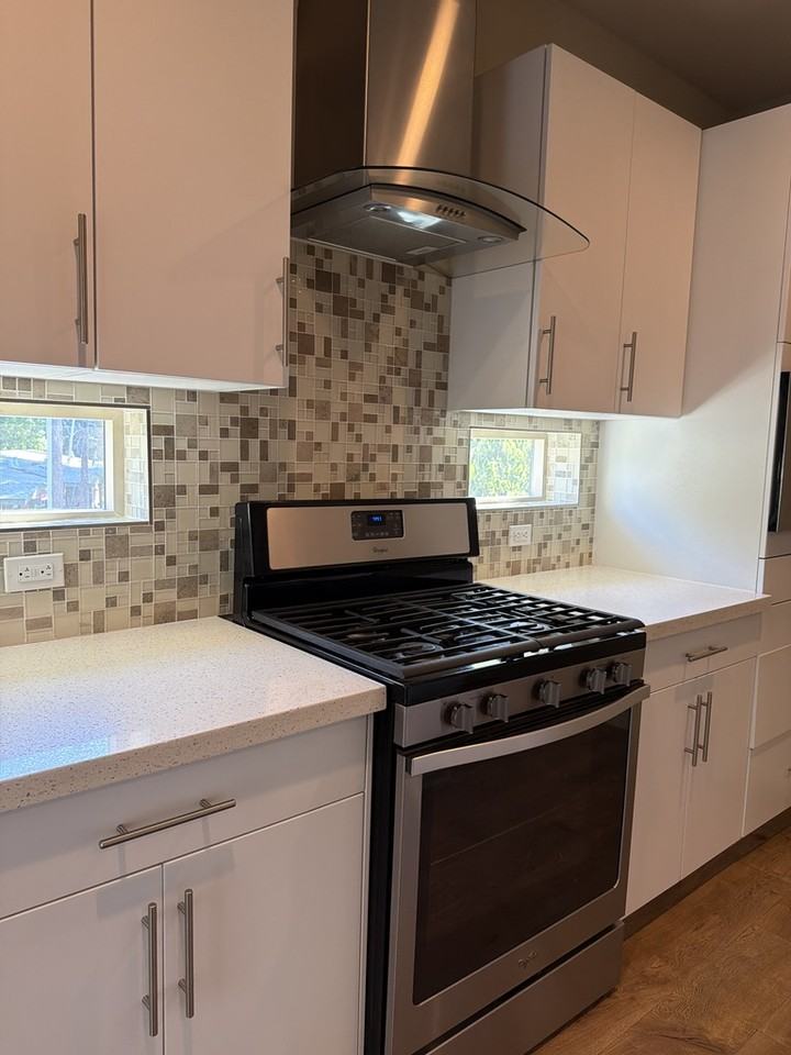 489 Mcclatchy Way #1 - Photo 5 of 23