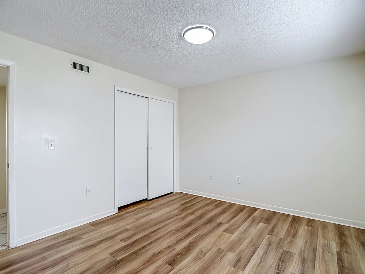 4102 East Humphrey Street, Unit A - Photo 7 of 23