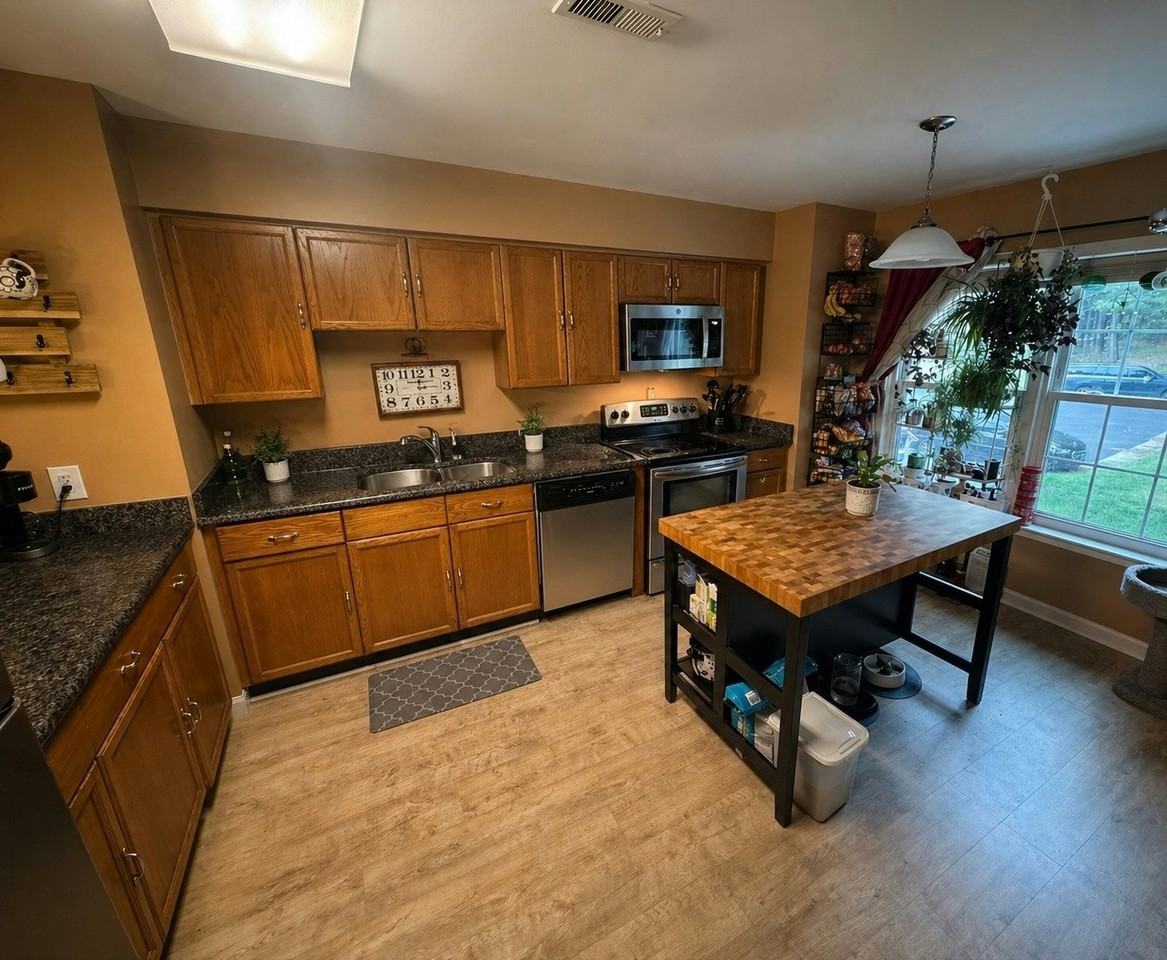 6032 Crocus Court - Photo 2 of 15