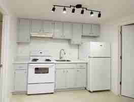 featured image of 654 W Adams St #654AS