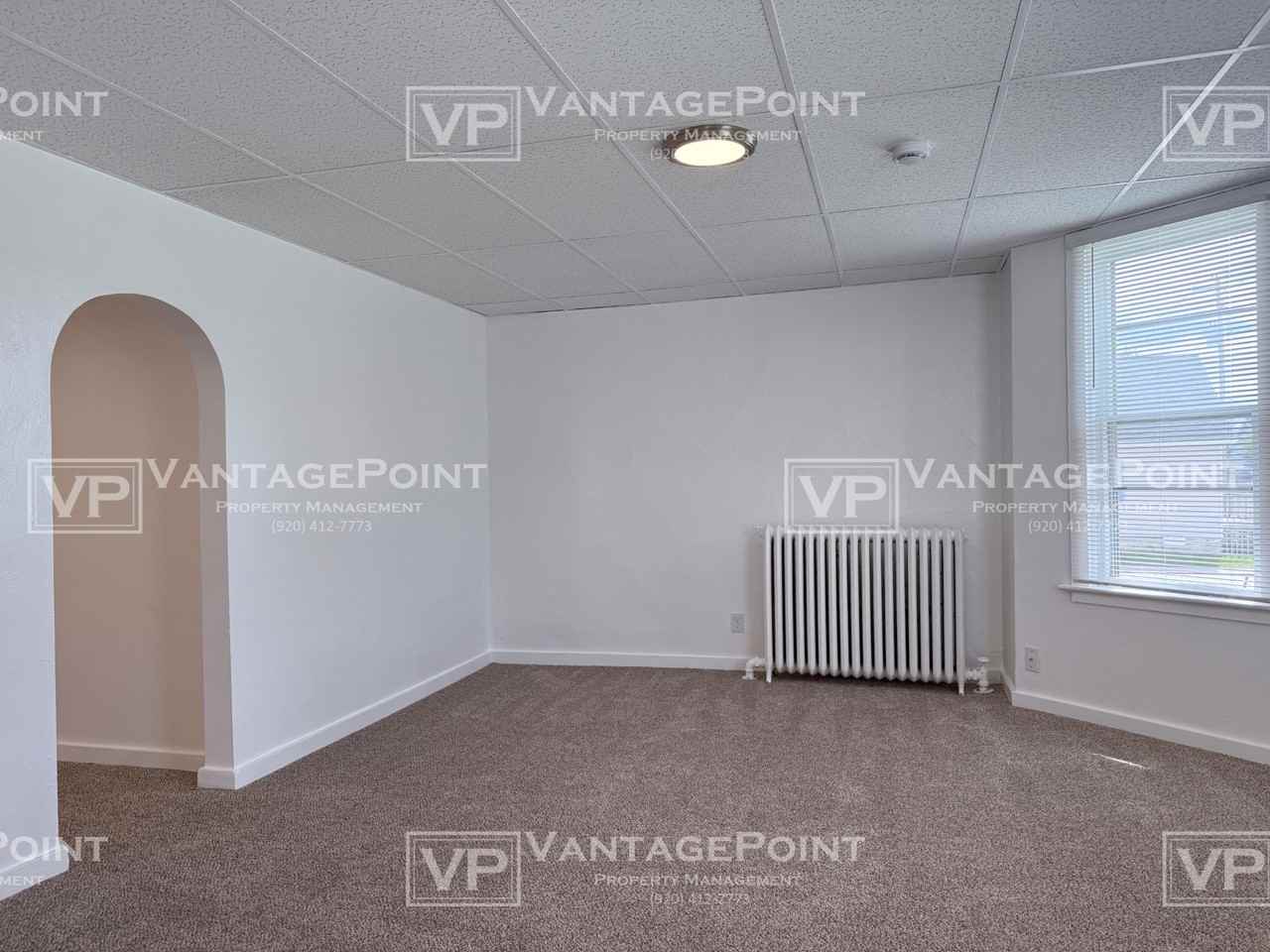 822 N Irwin Ave #822 - Photo 5 of 12