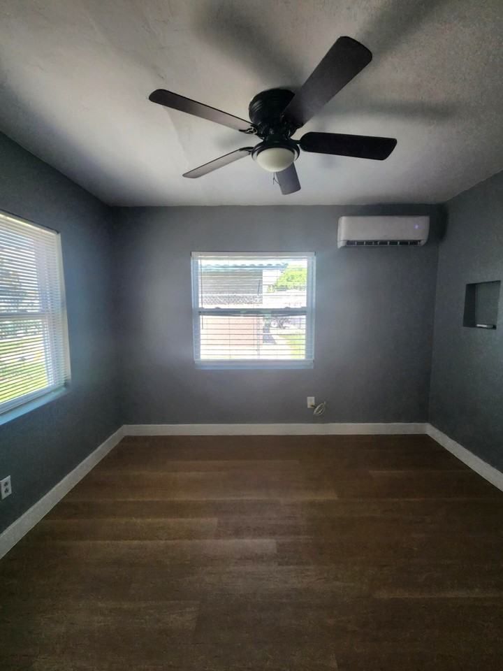 2996 Francis Avenue - Photo 5 of 7
