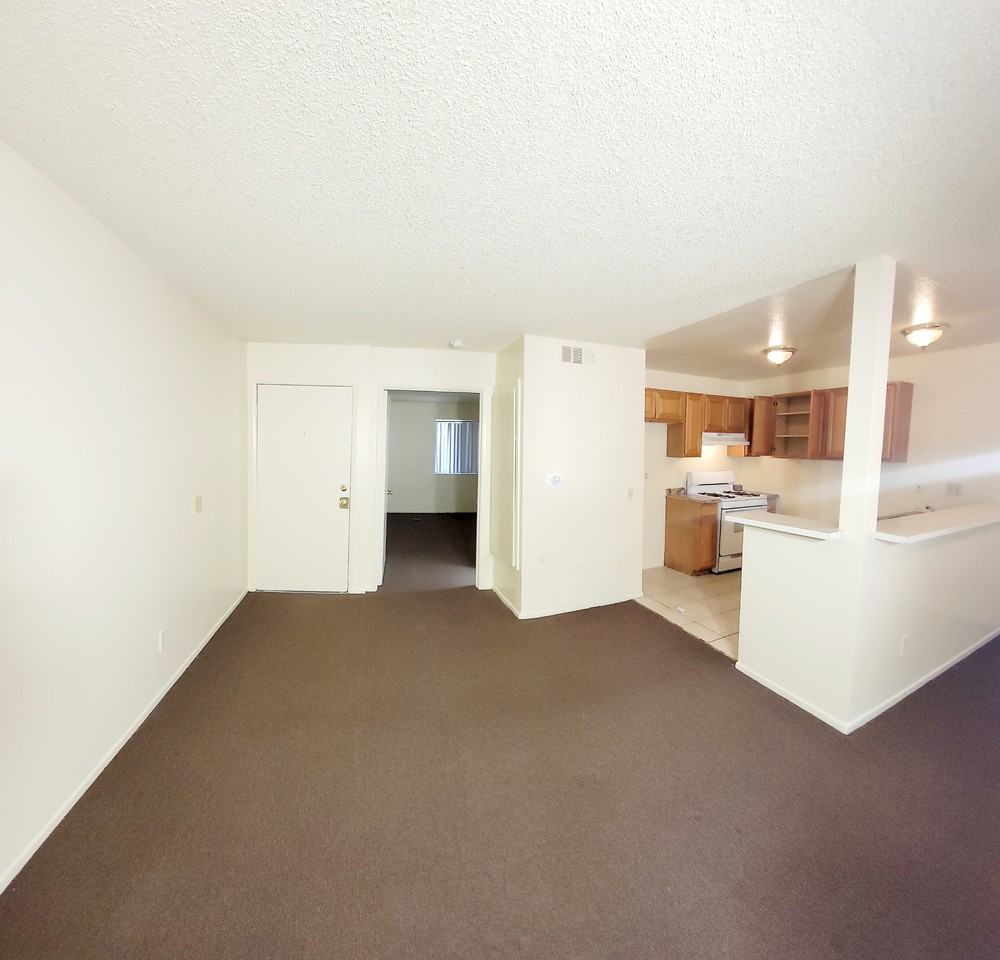 **Happ Investments, LLC / 1864 12th St / John - Photo 4 of 12