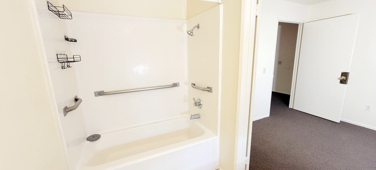 **Happ Investments, LLC / 1864 12th St / John - Photo 5 of 12