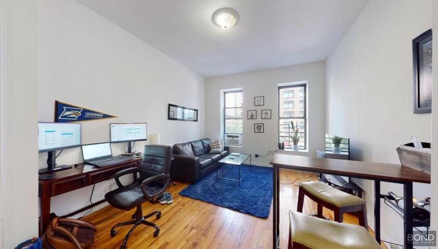 1293 1st Ave - Photo 3 of 10