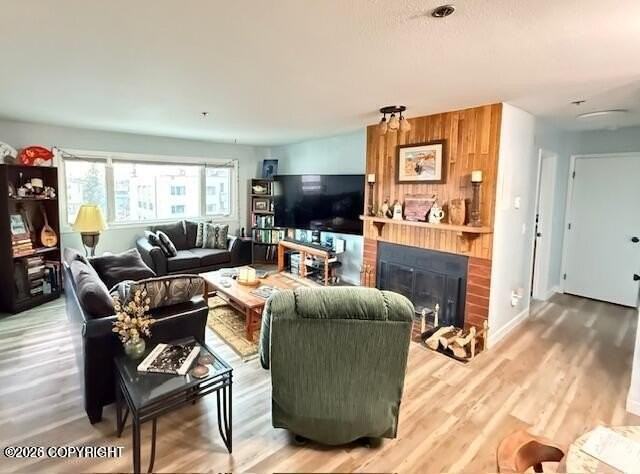 380 E 11th Ave #B421 - Photo 4 of 13