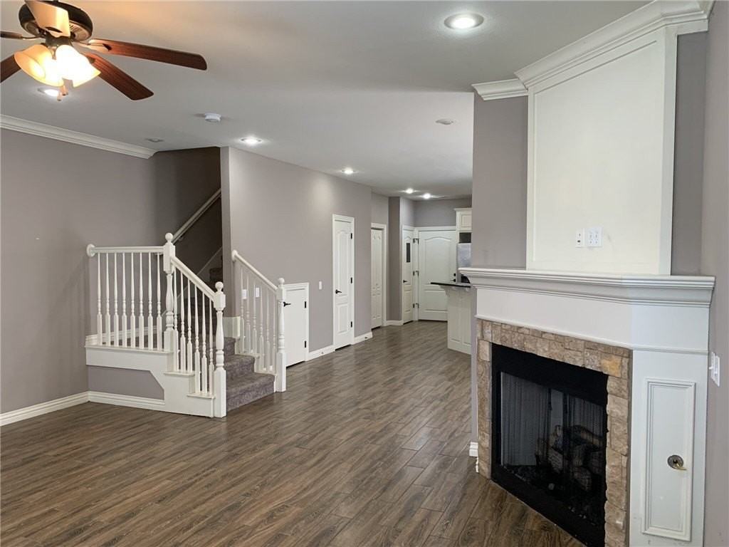 4156 W Bradstreet Ln - Photo 4 of 25