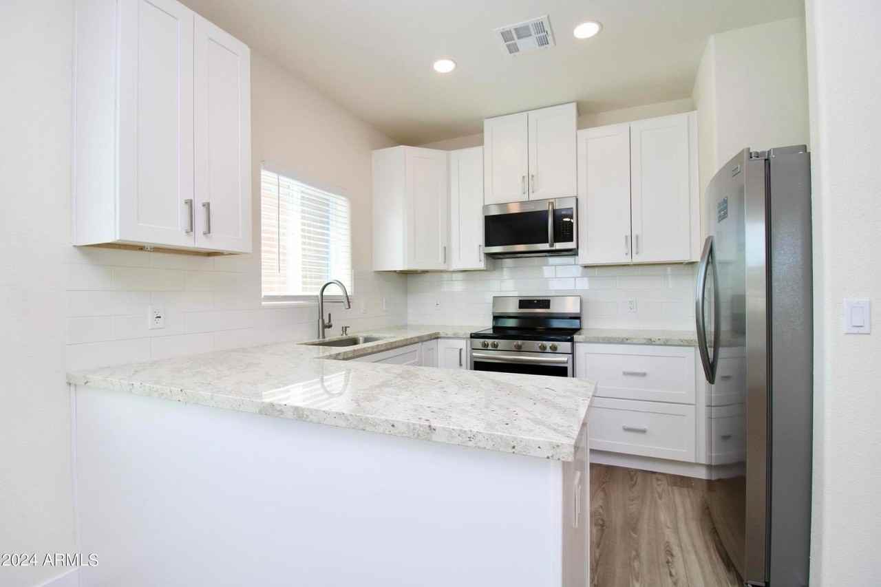 1306 E Purdue Ave #4 - Photo 2 of 10