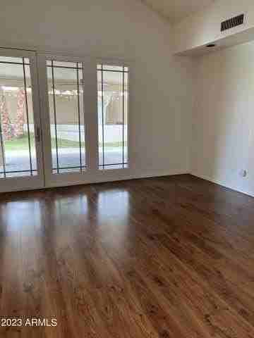 9334 E Pershing Ave - Photo 5 of 10