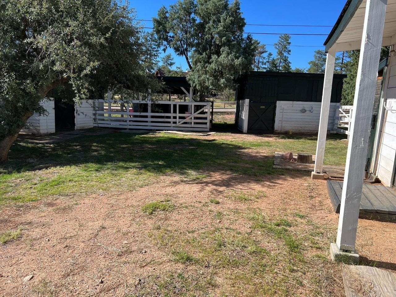 605 N Spur Dr #B - Photo 7 of 17