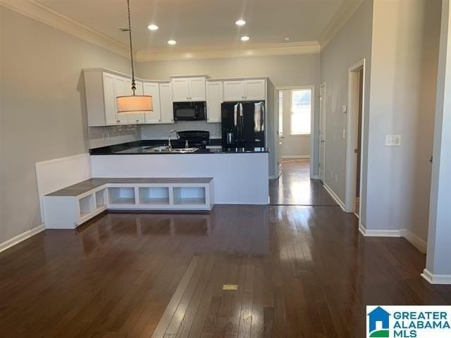 2074 Ross Park Way - Photo 2 of 25