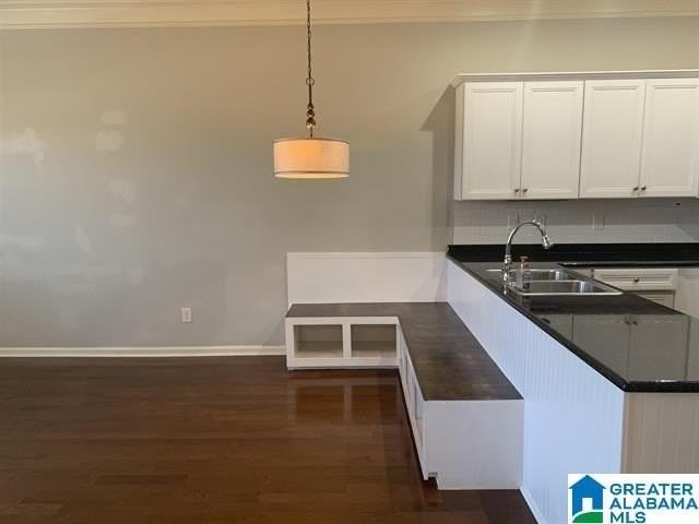 2074 Ross Park Way - Photo 3 of 25