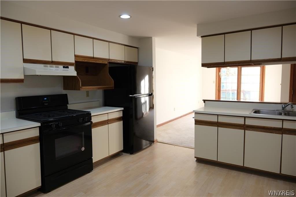 20 Southwick Dr - Photo 4 of 16