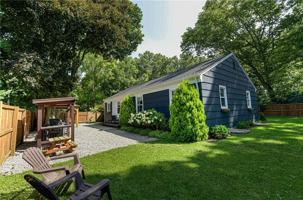 featured image of 23 French Rd