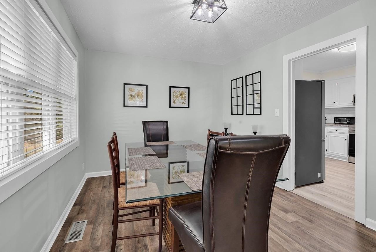 1569 Landing Rd - Photo 7 of 33