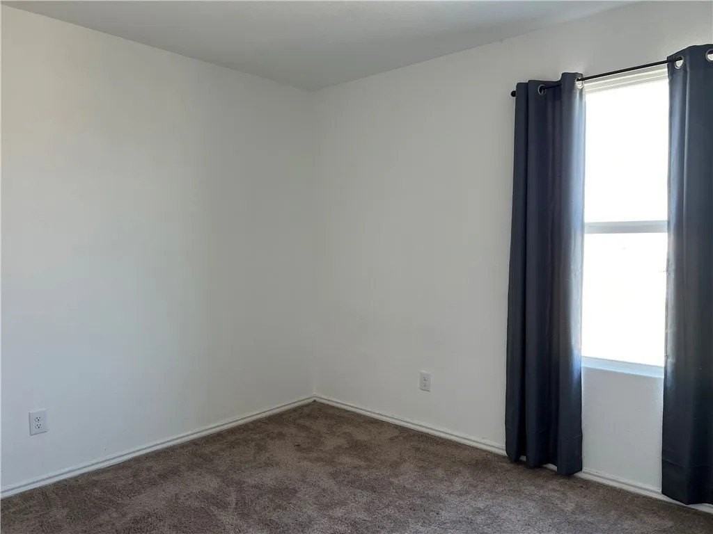 13249 Wrangler St - Photo 7 of 16