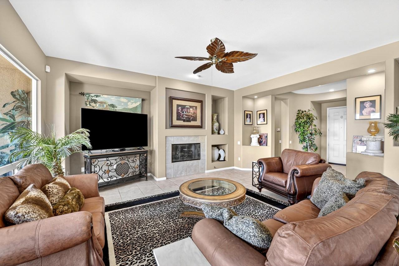 74068 Jeri Ln - Photo 5 of 31