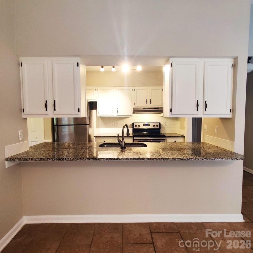 6041 Acadian Woods Dr - Photo 3 of 19