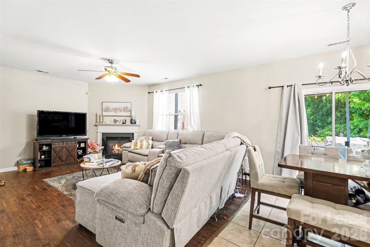 1642 Candlewood Ridge Ln - Photo 6 of 20