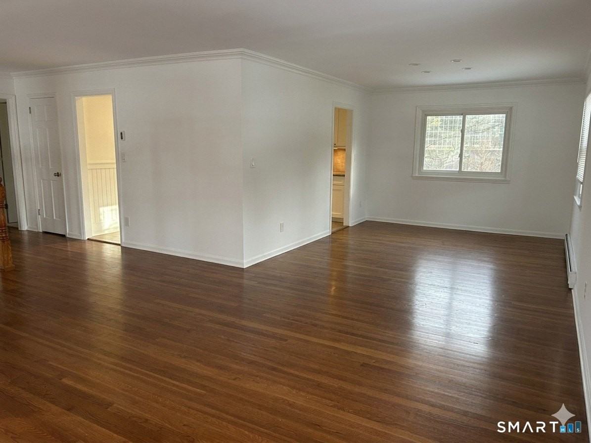 33 Loughran Ave - Photo 7 of 23