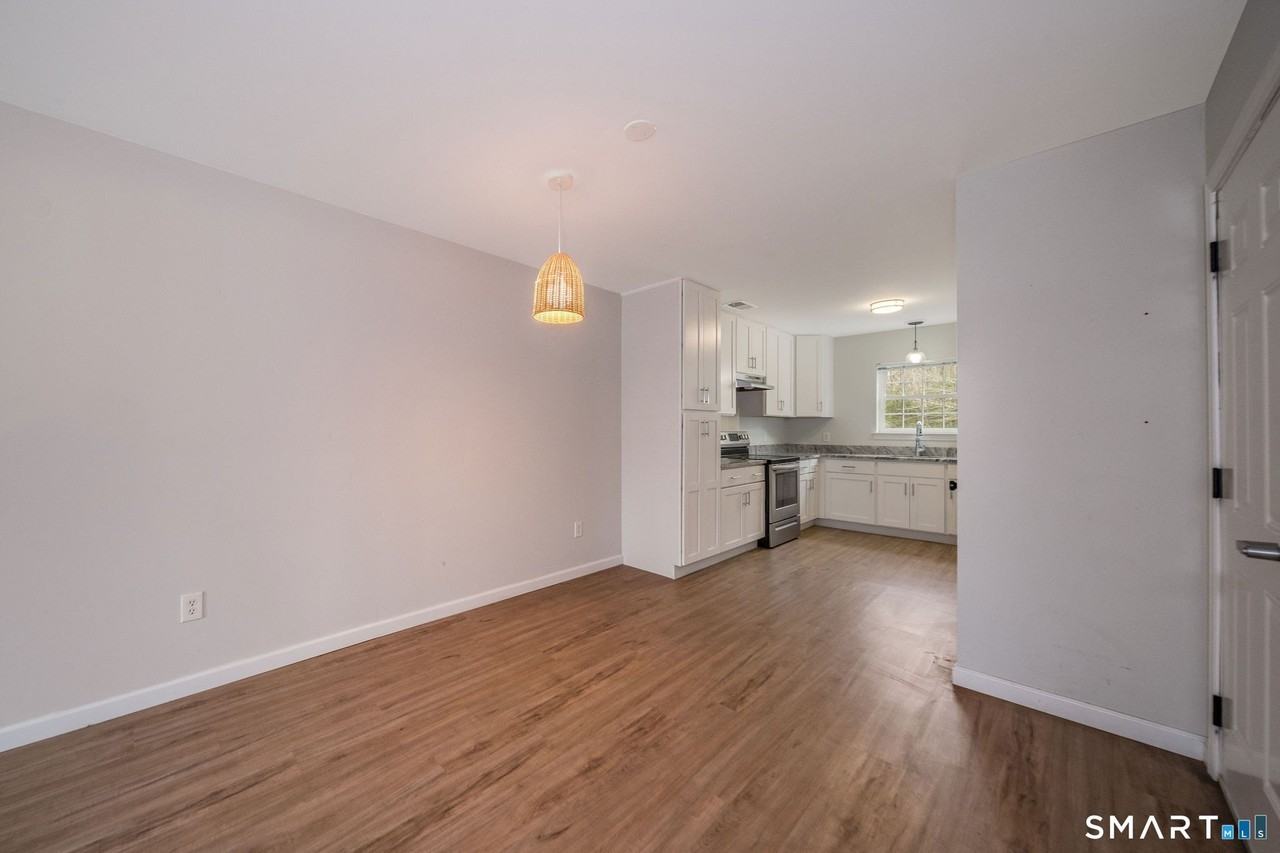 77 Lyme St #D - Photo 7 of 23