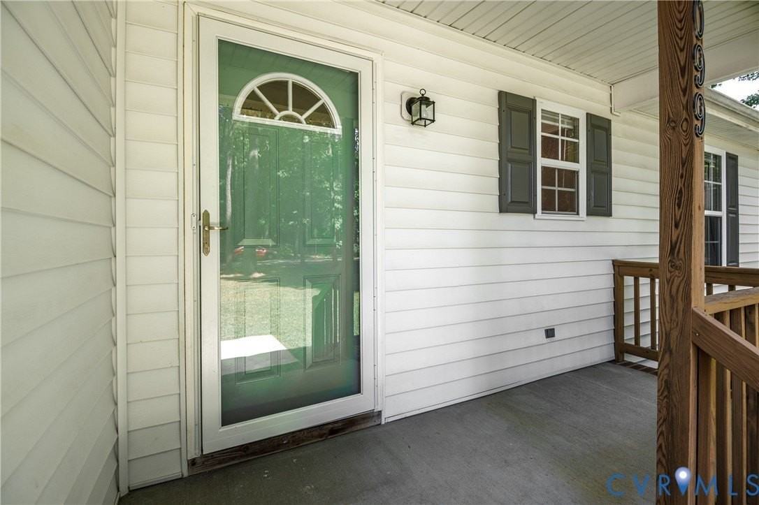 2099 Yacht Club Rd - Photo 6 of 42