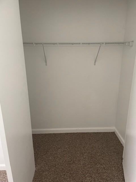 424 Line St - Photo 2 of 5