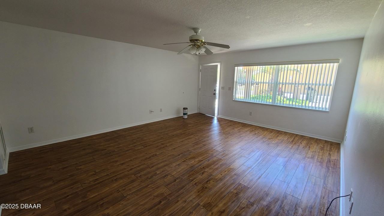 249 College Park Dr - Photo 3 of 15