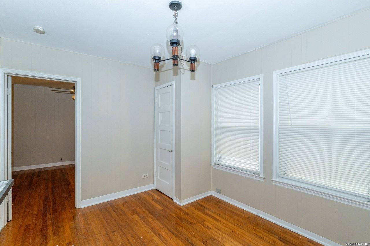 146 Vassar 2 - Photo 5 of 11