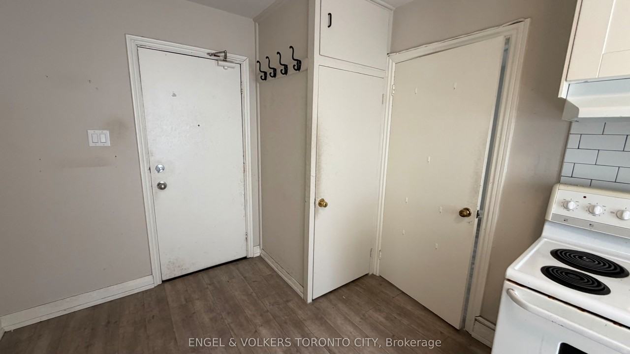 15191 Yonge Street 2 - Photo 3 of 15