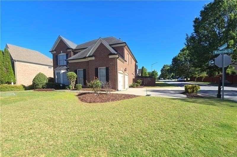 12592 Waterside Dr - Photo 2 of 50