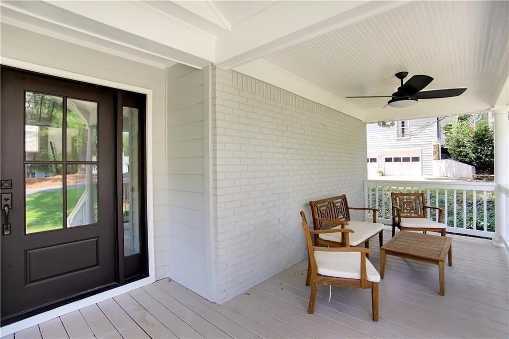455 Persimmon Ln - Photo 3 of 25