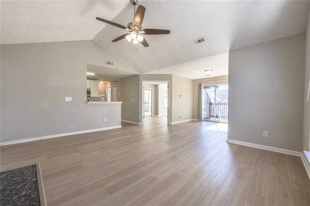1107 Sandy Lane Dr - Photo 5 of 30