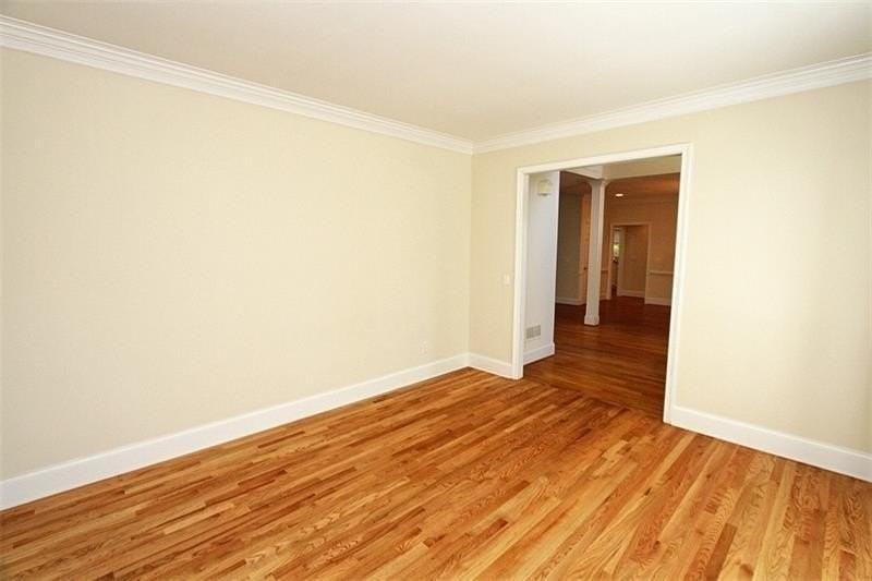 800 Chelsea Park Dr - Photo 5 of 39