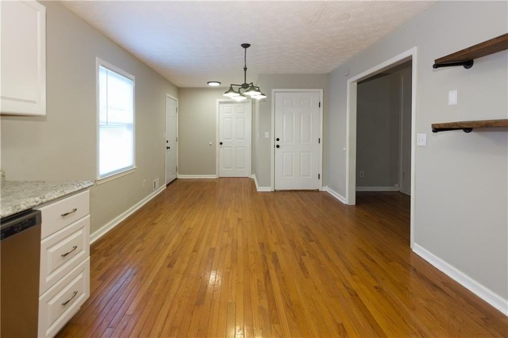 374 Mcgiboney Rd - Photo 7 of 25