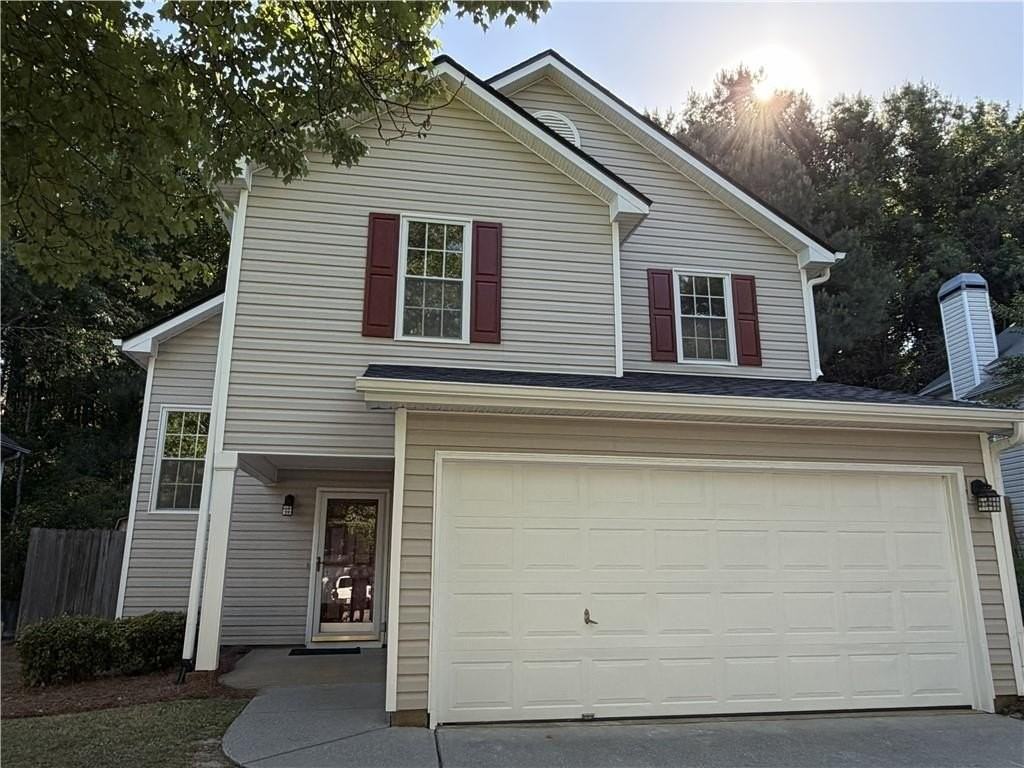 528 Parkstone Ln - Photo 2 of 17