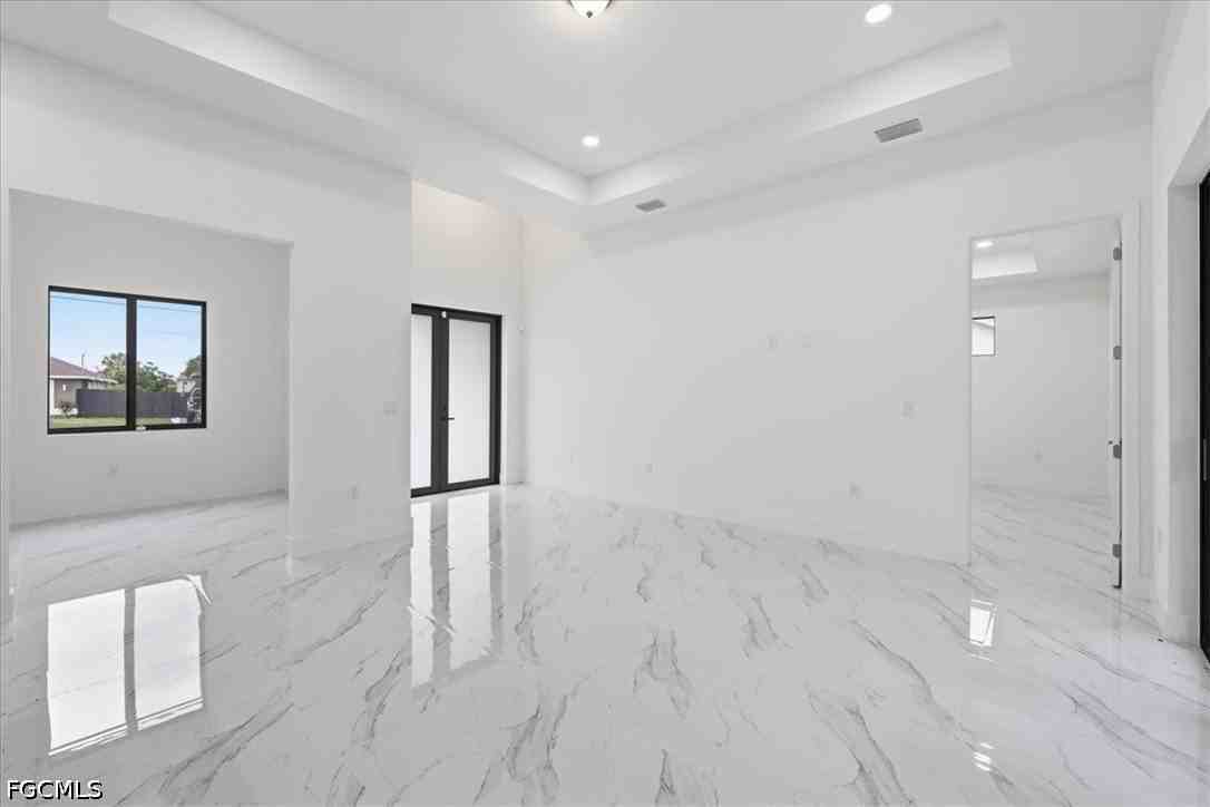 1436 Graham Cir - Photo 3 of 35
