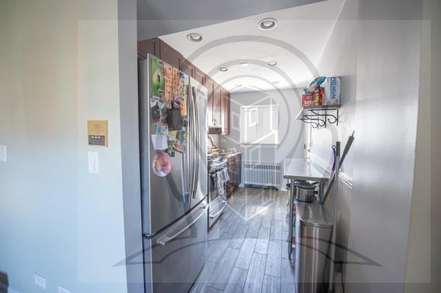 524 Michigan Ave - Photo 3 of 8